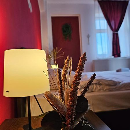 Apartment Zarnesti City Centre Vmp Free Parking Eksteriør billede