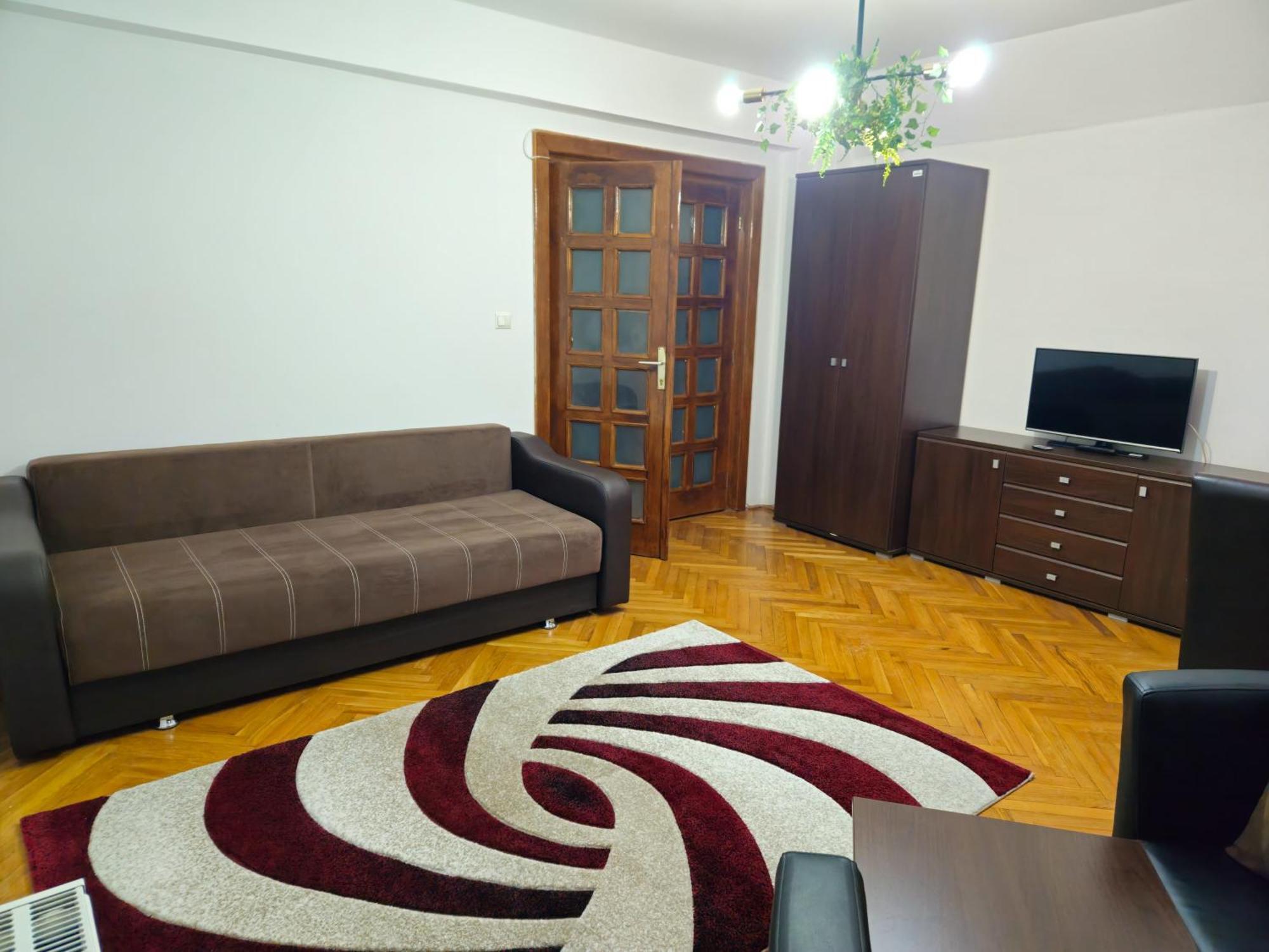 Apartment Zarnesti City Centre Vmp Free Parking Eksteriør billede